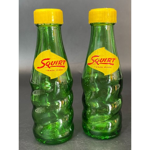 Vintage Squirt Soda Glass Bottle Salt and Pepper Shakers Never An After Thirst - Picture 2 of 9